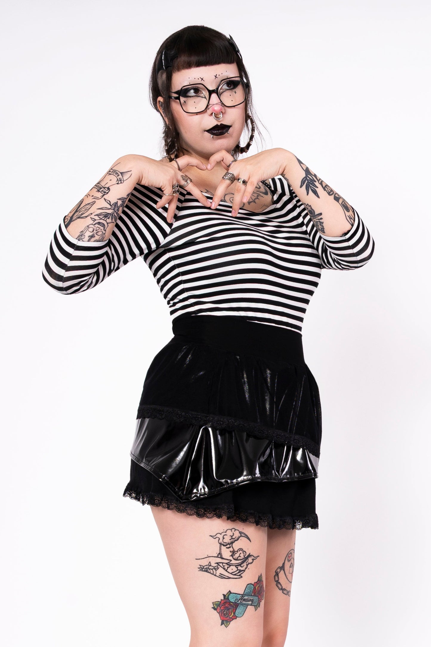 Dark Entries skort - Black PVC