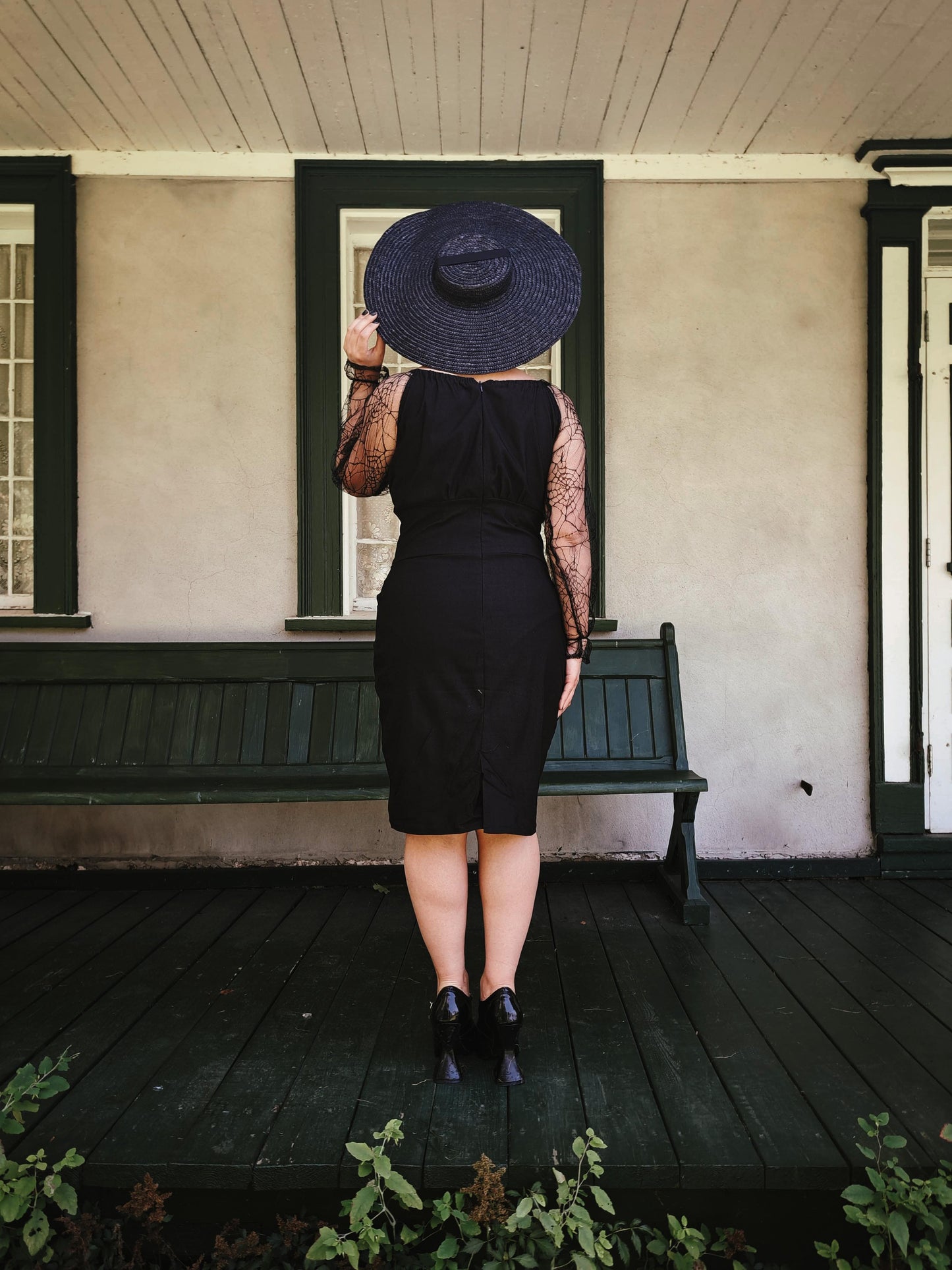 Tabatha dress - spiderweb