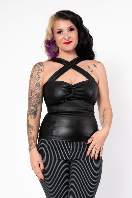 Vavavoom top - Black pleather