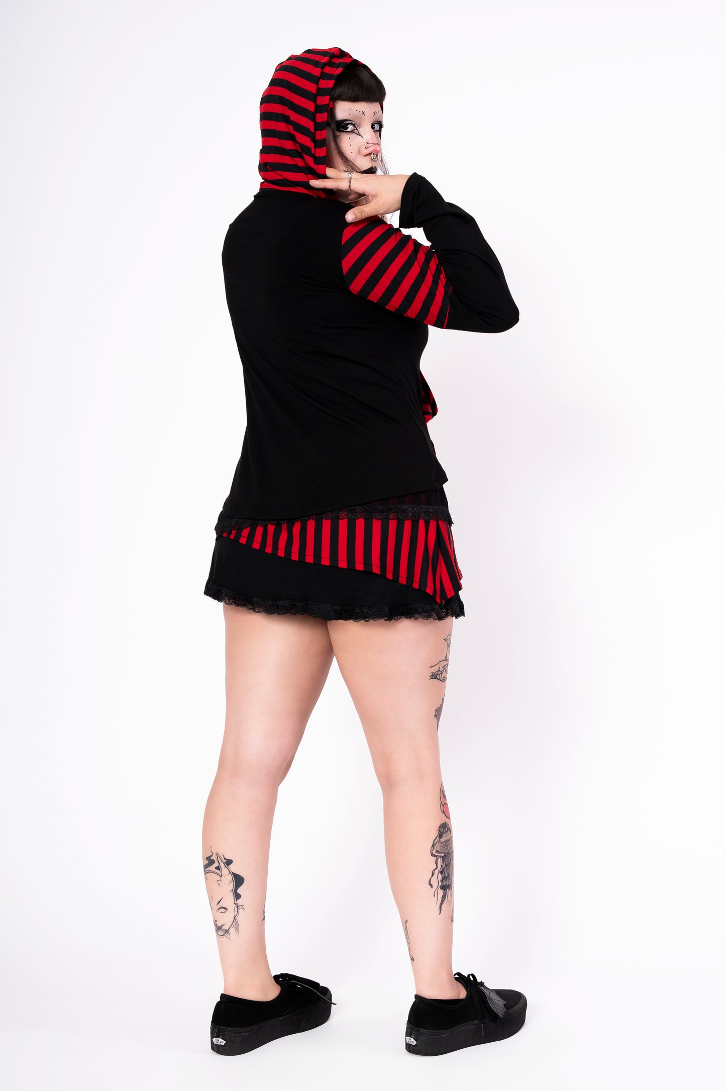Mall Goth shirt - Black/red