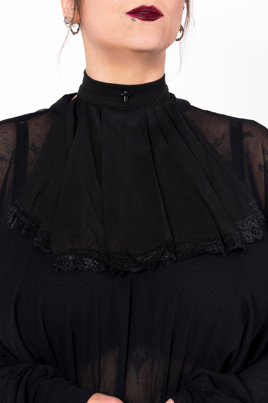Requiem black jabot