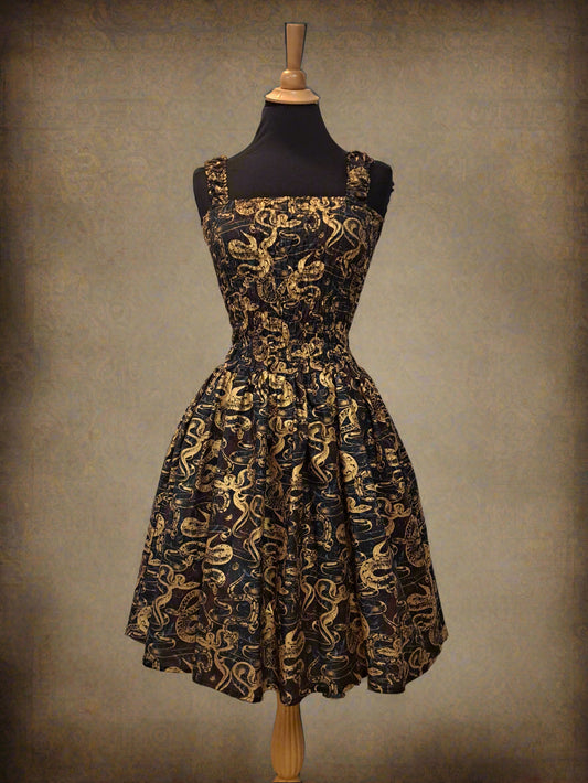 PRE-ORDER - Hydre d'or jumperdress